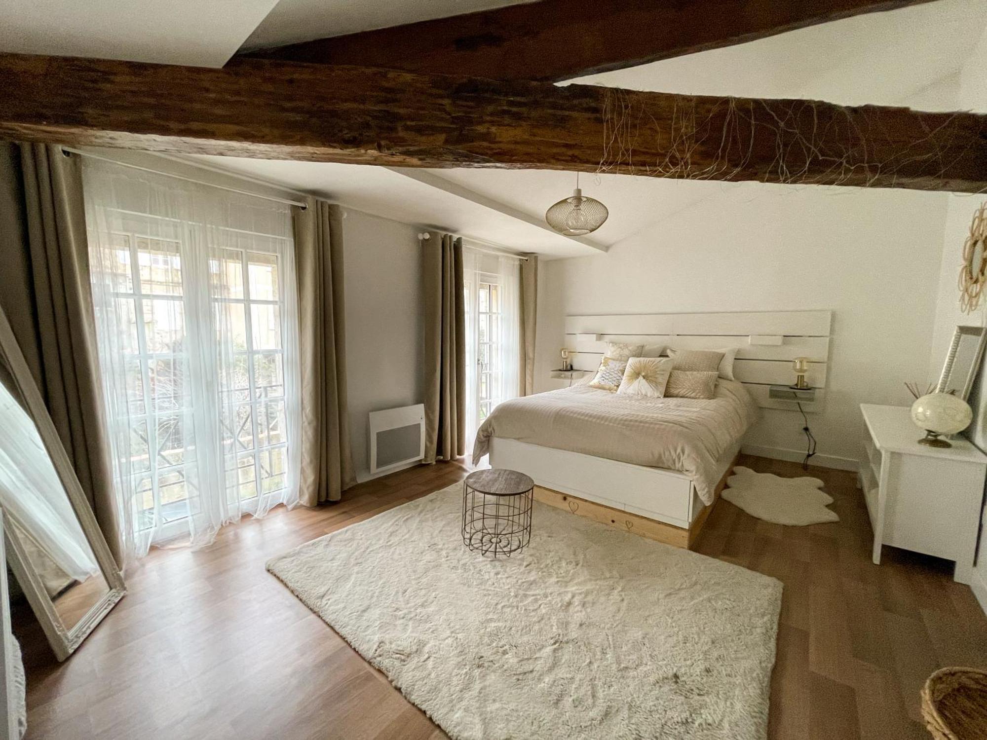 Maison + Parking Prive Au Coeur Angouleme 60M2 Exterior photo