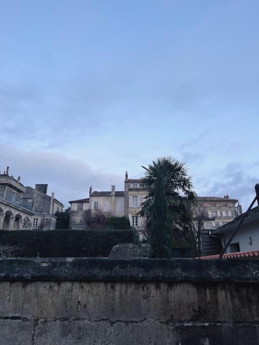 Maison + Parking Prive Au Coeur Angouleme 60M2 Exterior photo