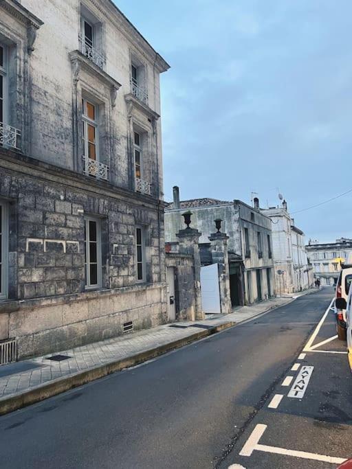 Maison + Parking Prive Au Coeur Angouleme 60M2 Exterior photo